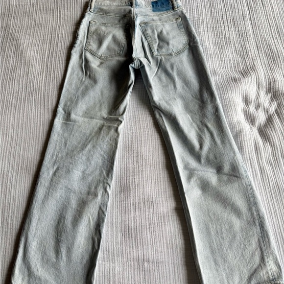 Abercrombie & Fitch 90’s Relaxed Jeans - Picture 5 of 6